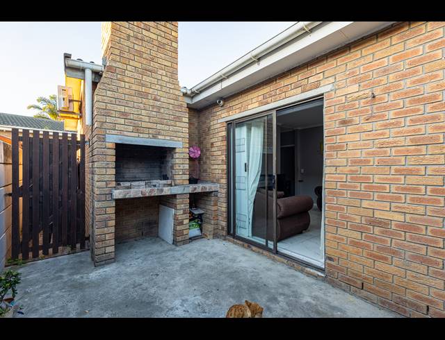 3 BEDROOM HOUSE FOR SALE IN ST DUMAS